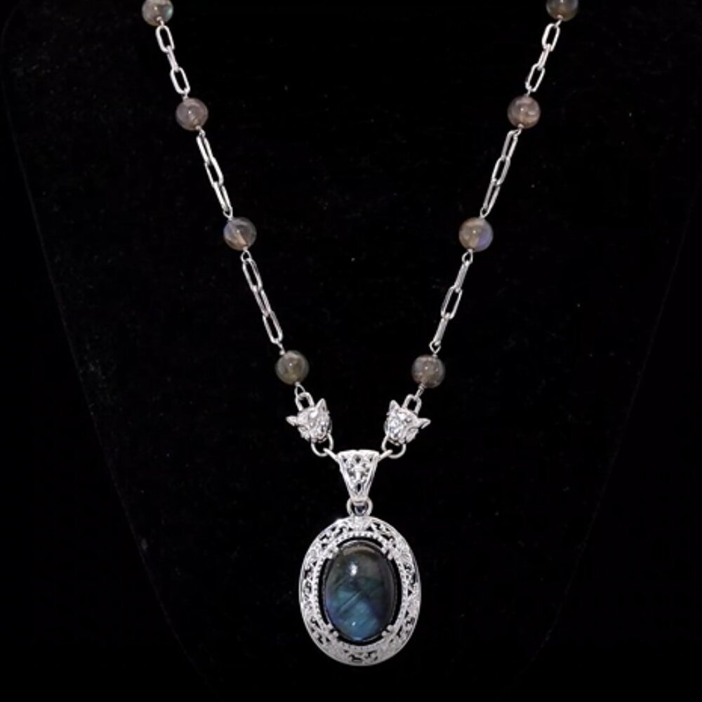 Malagasy Labradorite Necklace
